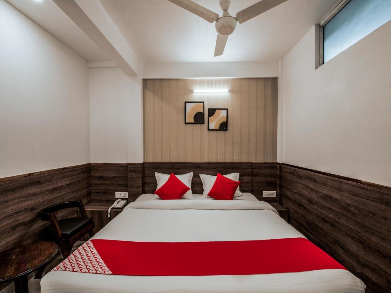 Hotel Indiana Shillong Bagian luar foto