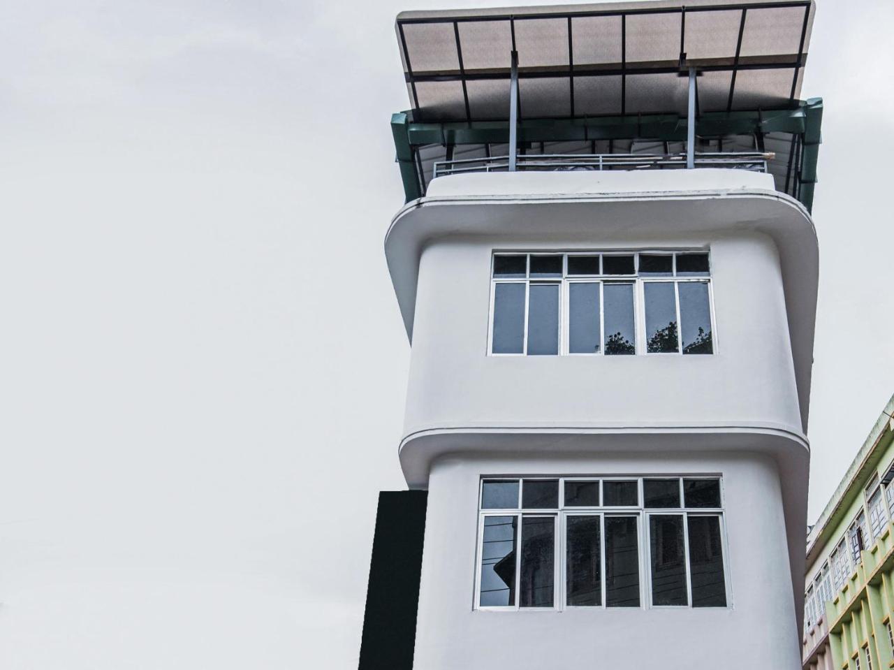 Hotel Indiana Shillong Bagian luar foto