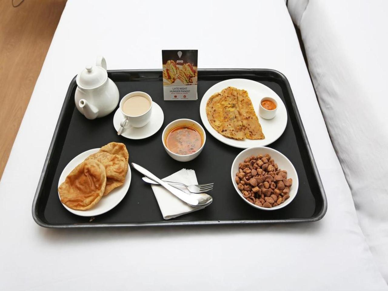 Hotel Indiana Shillong Bagian luar foto