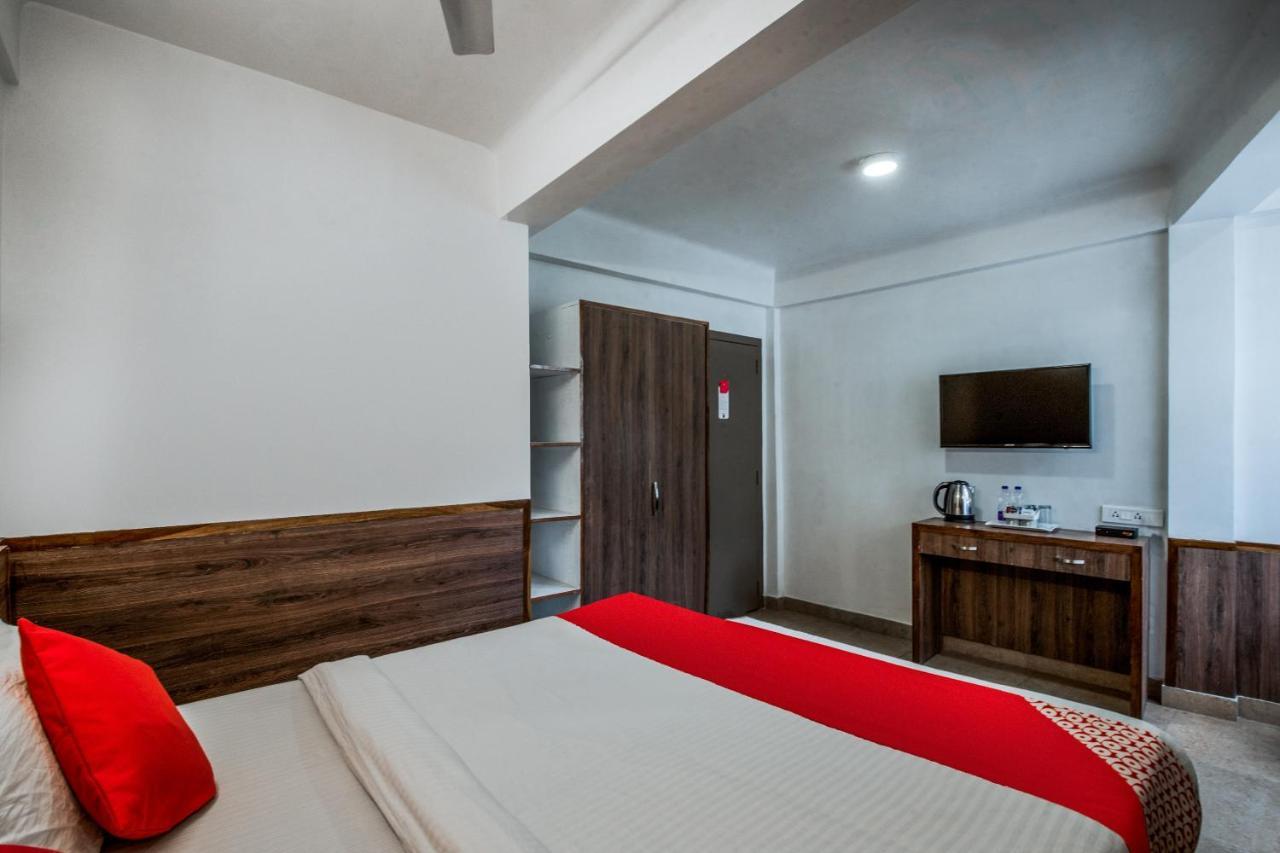 Hotel Indiana Shillong Bagian luar foto