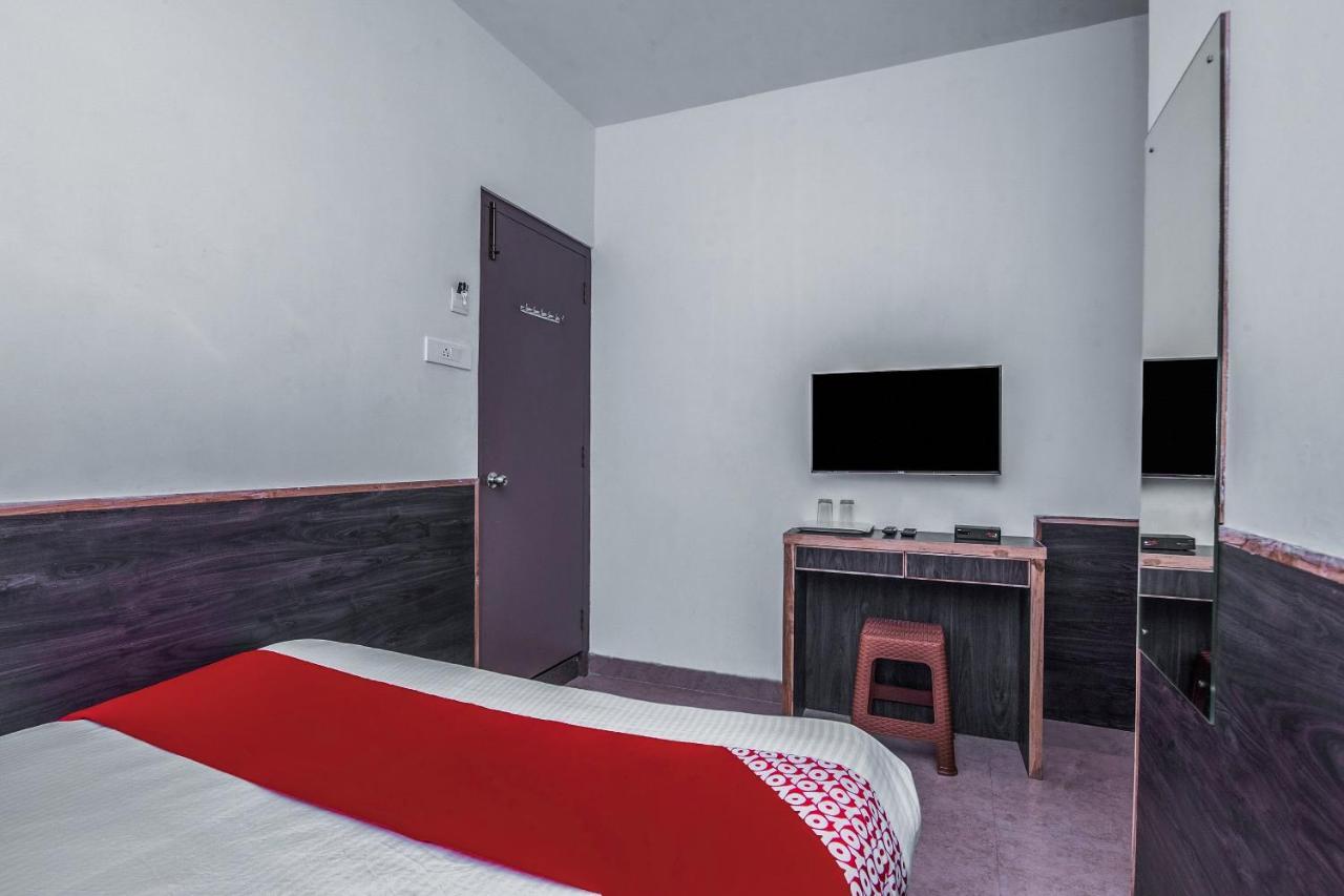 Hotel Indiana Shillong Bagian luar foto